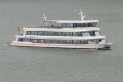 p1000871